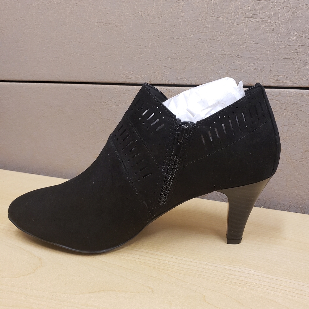 Karen Scott dress booties